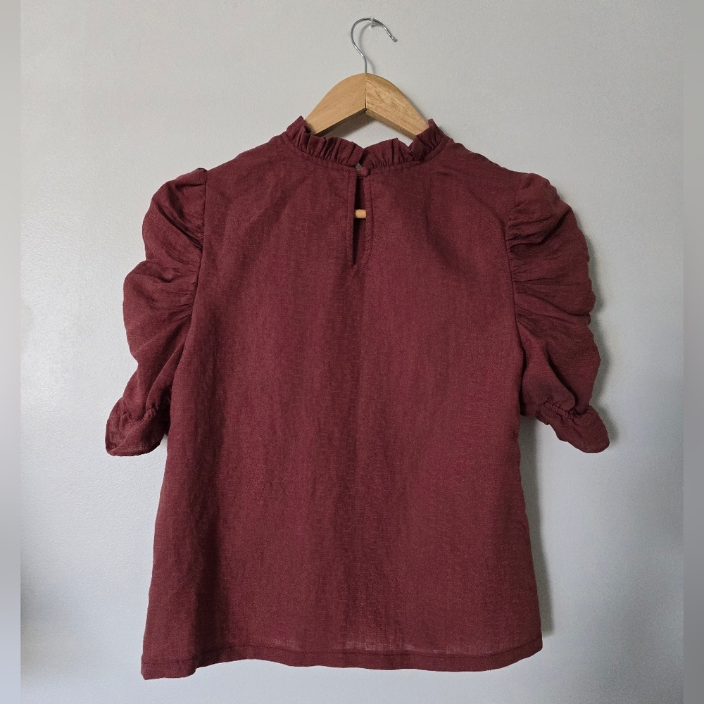 Moon River Size Small Mauve Rose Short Sleeve Blouse Lightweight Top - Picture 2 of 9